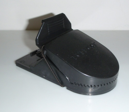 MŰANYAG EGÉRFOGÓ , PATKÁNYFOGÓ 