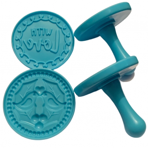 2 DB KEKSZPECSÉT SZETT -  MADÁR ÉS WITH LOVE FELIRAT