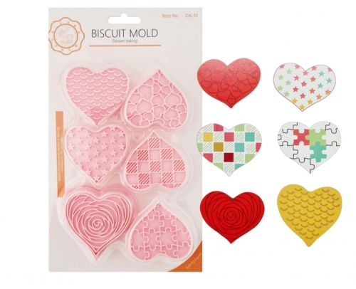 6 DB SÜTEMÉNY KISZÚRÓ ÉS NYOMDA - SZIVEK