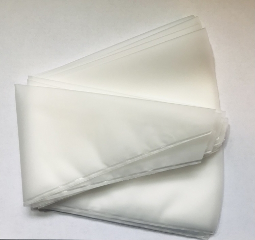 MŰANYAG HABZSÁK 32 CM - 12 DARAB