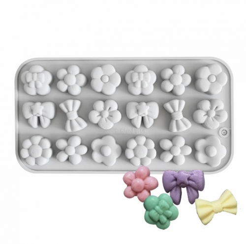 SZILIKON BONBON FORMA - VIRÁGOK, MASNIK