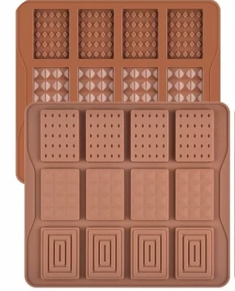 SZILIKON TÁBLÁS CSOKI FORMA - 12  KICSI