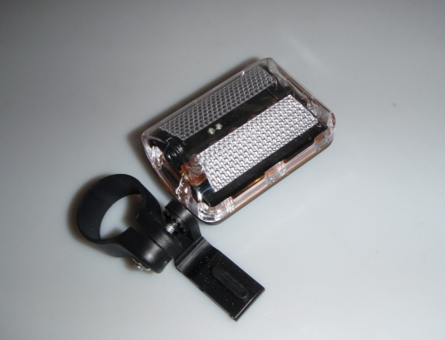 BICIKLI, KERÉKPÁR LÁMPA, VILLOGÓ FEHÉR FÉNNYEL